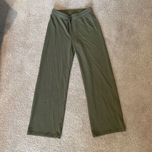 Aritzia TNA green waffle knit slim wide leg lounge pants
